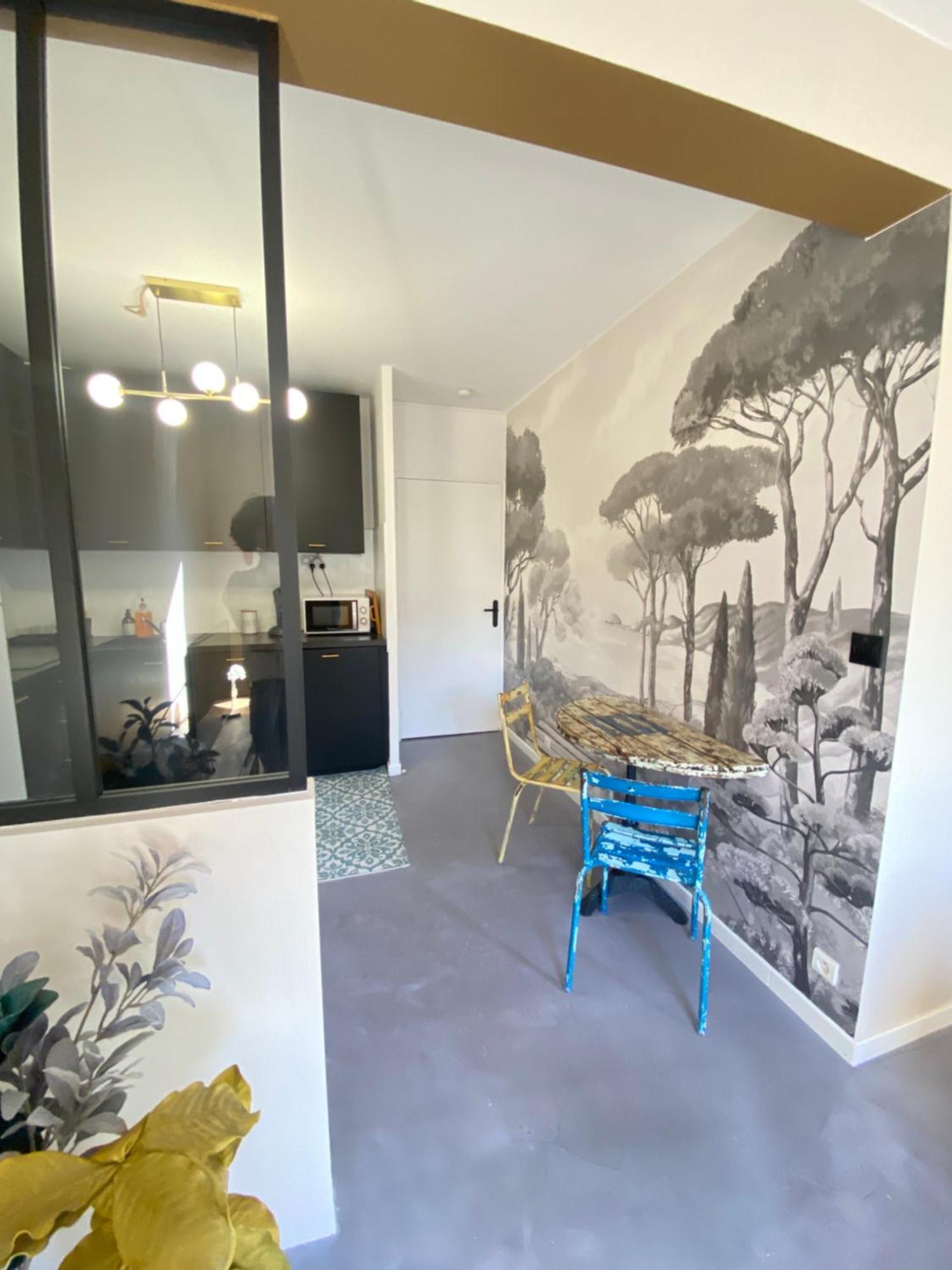 Apartamento Les Esclafidous Nimes Exterior foto