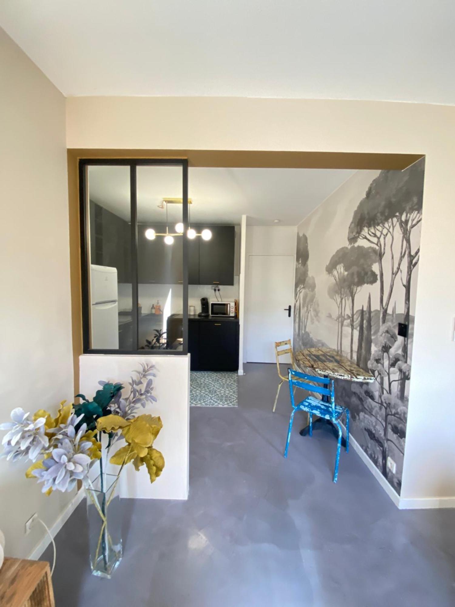 Apartamento Les Esclafidous Nimes Exterior foto